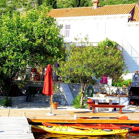 Apartments Capitano Blue Zaton  Bagian luar foto